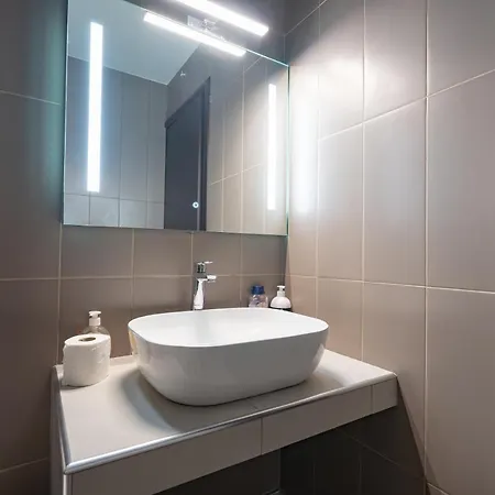 Kolonaki 1 Bedroom 4 Persons By Mps * Athens